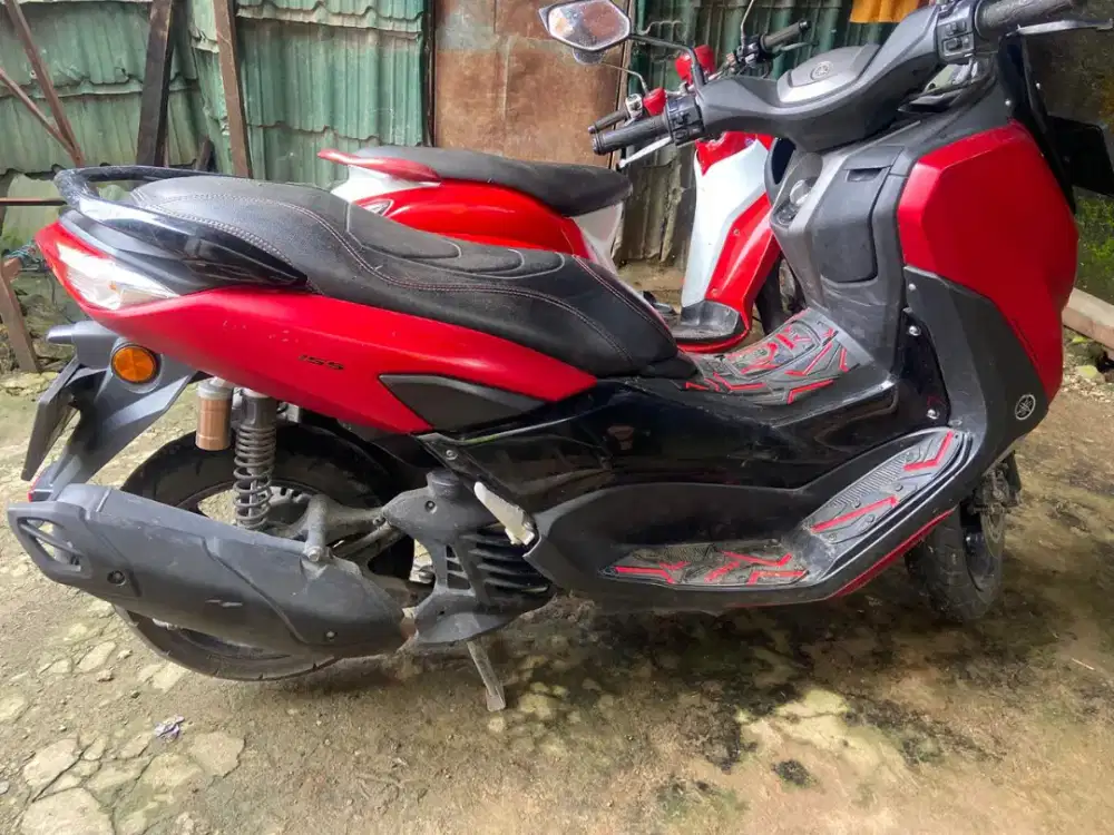 Yamaha nmax tahun 2023