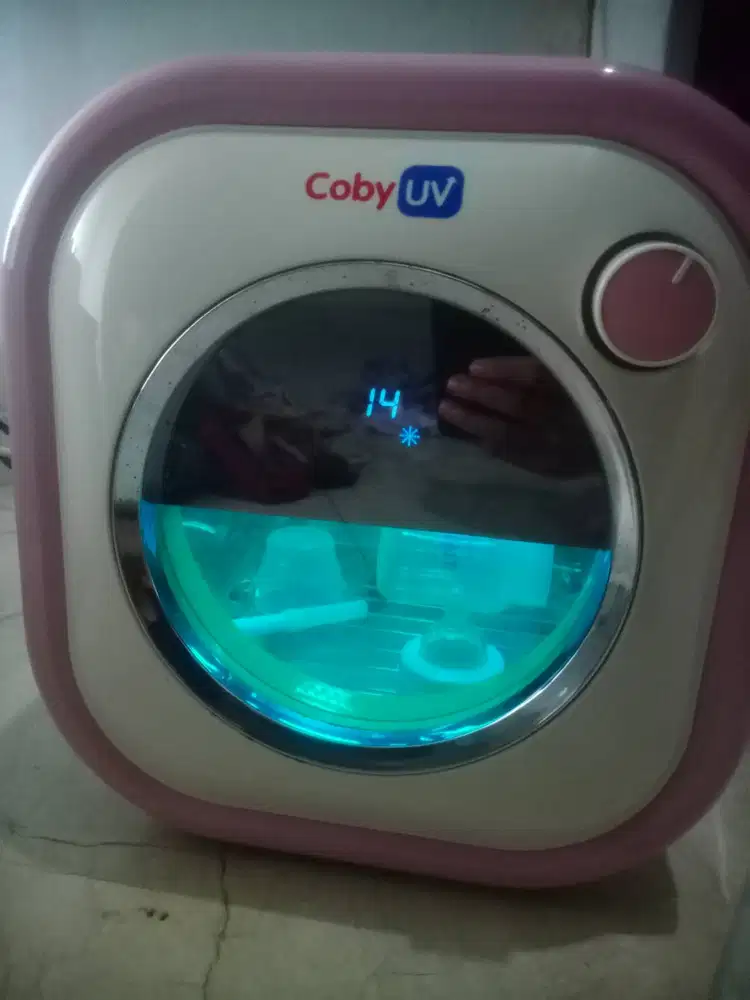 Coby V , alat steril sinar ultraviolet