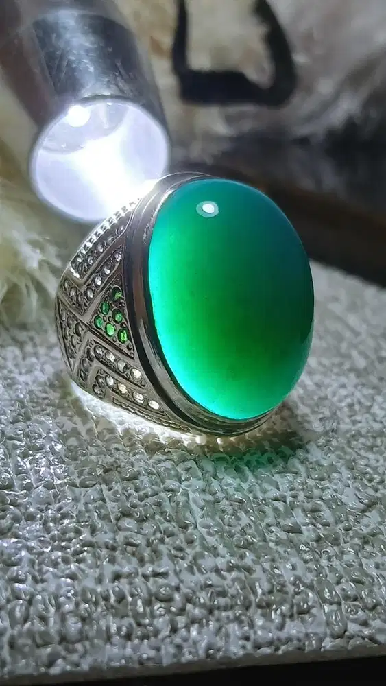 Bacan doko kristal