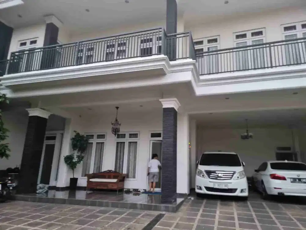 Kemang Utara + Kolam Renang Jakarta Selatan