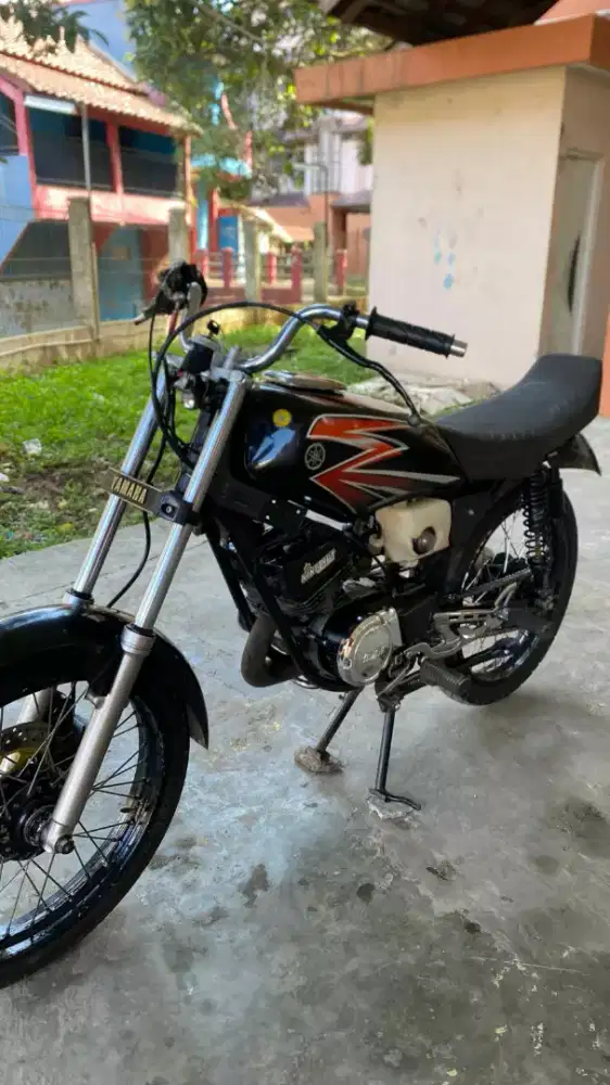 Yamaha RX 1990 mulus lengkap