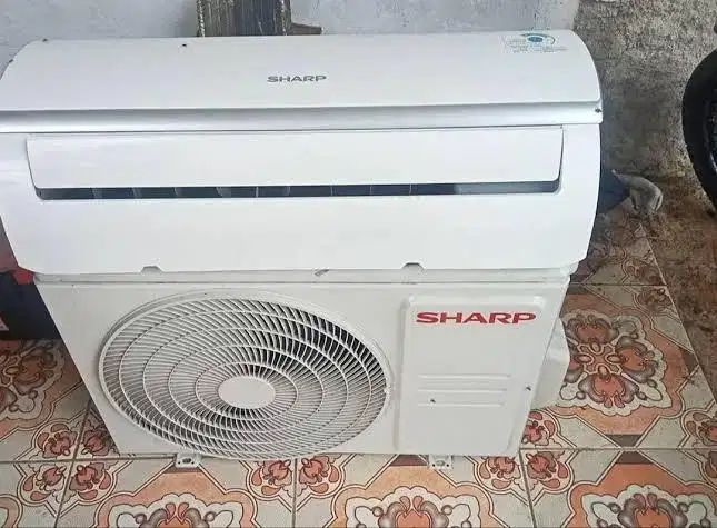 AC SHARP ½ PK Second – Like New | Full Set & Garansi