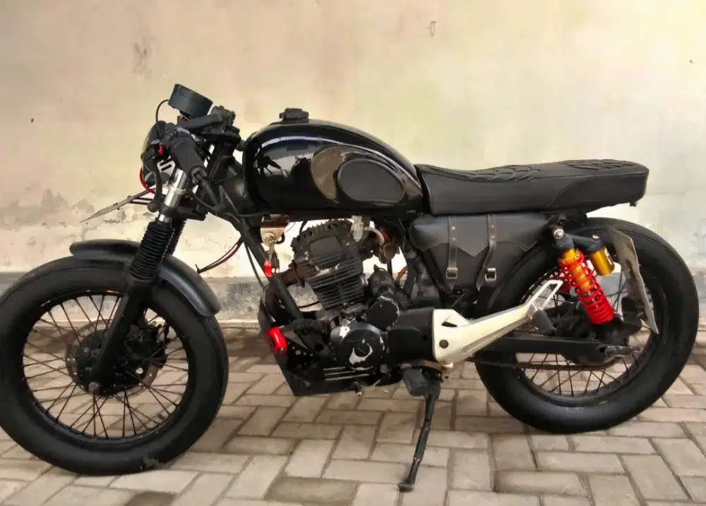 MOTOR CUSTOM MESIN MEGAPRO