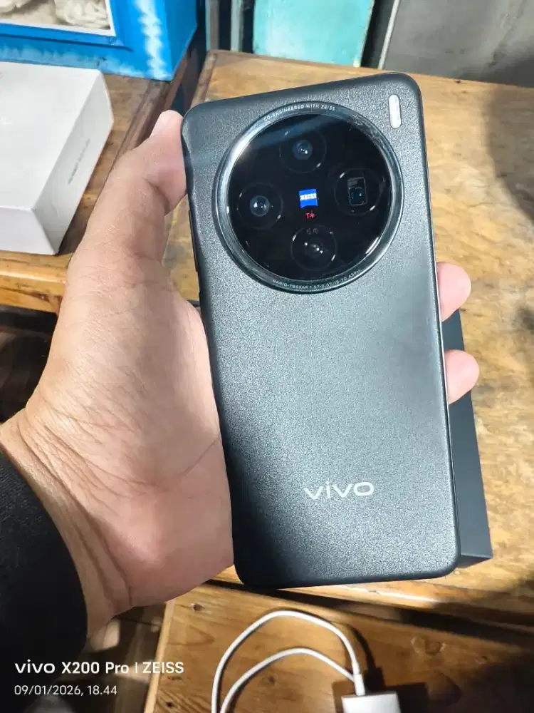 Vivo X200 5G ram 12 internal 256 fulset ori Resmi Murmer