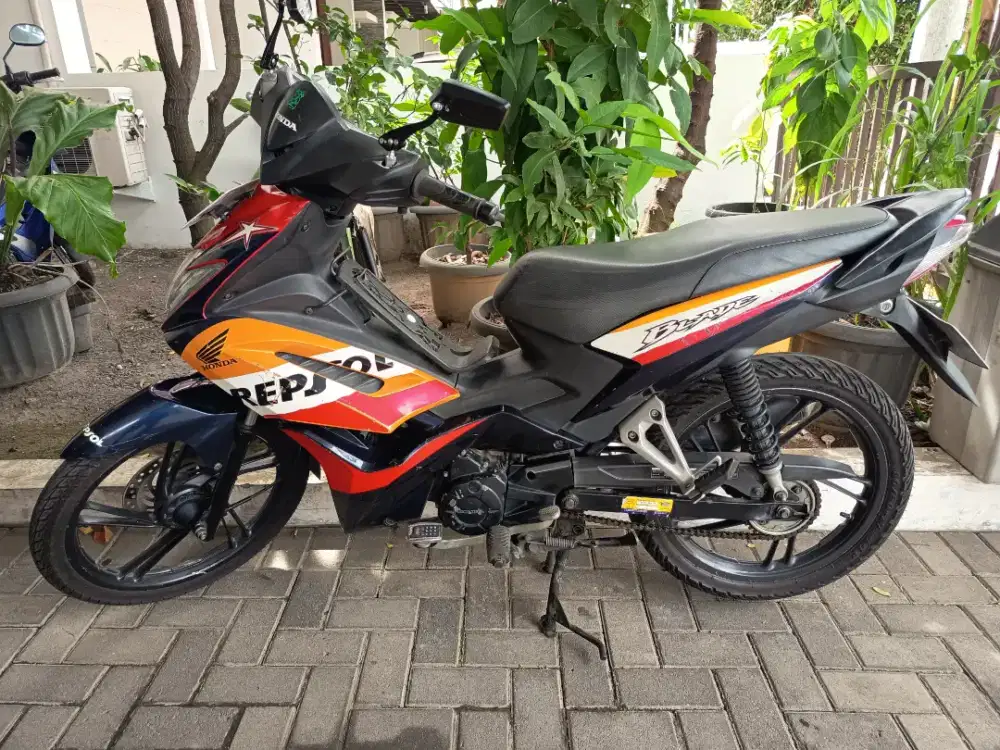 Dijual Honda Blade Th 2009
