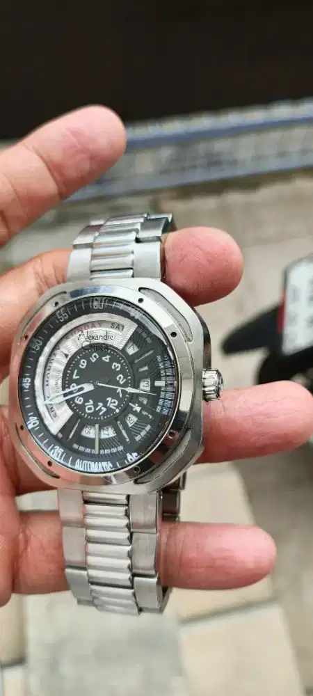 alexander cristie otomatis