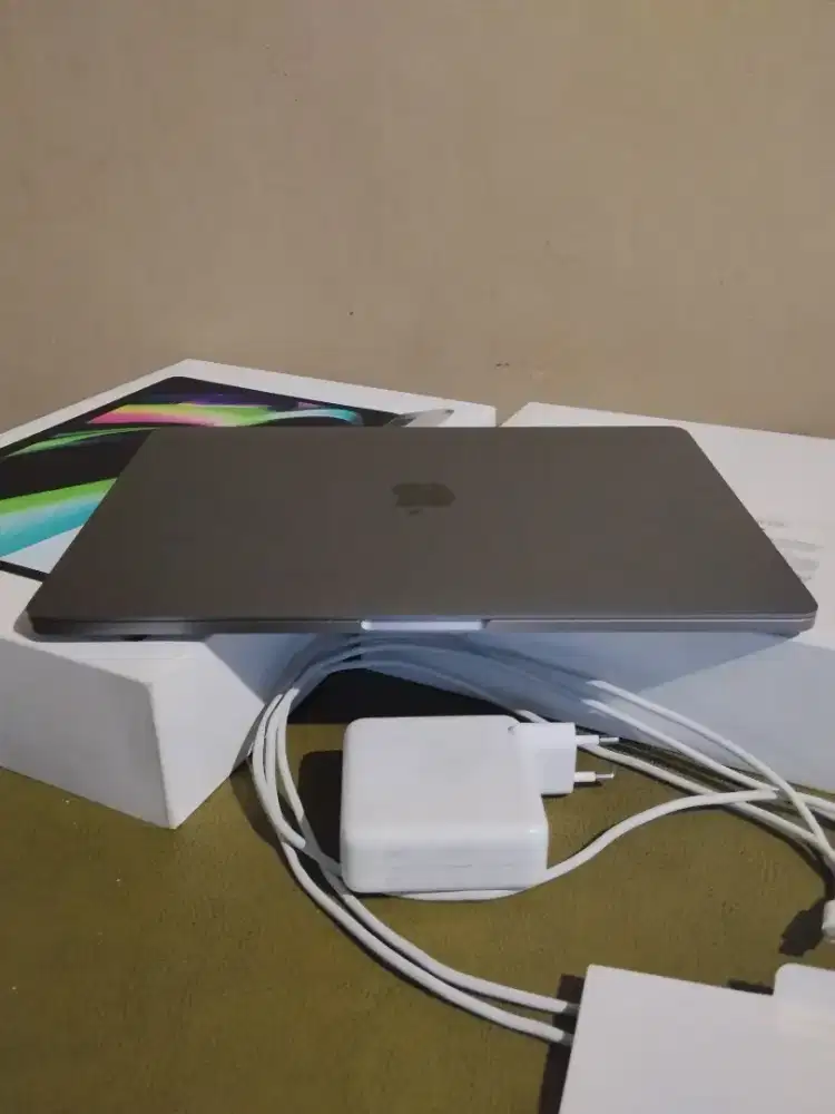MacBook Pro M1 8/256 Fullset Space Grey