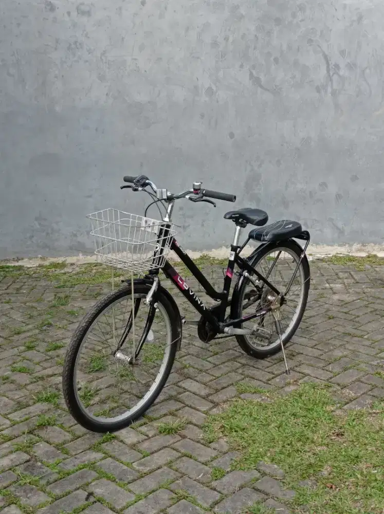 DIJUAL SEPEDA POLYGON LOVINA