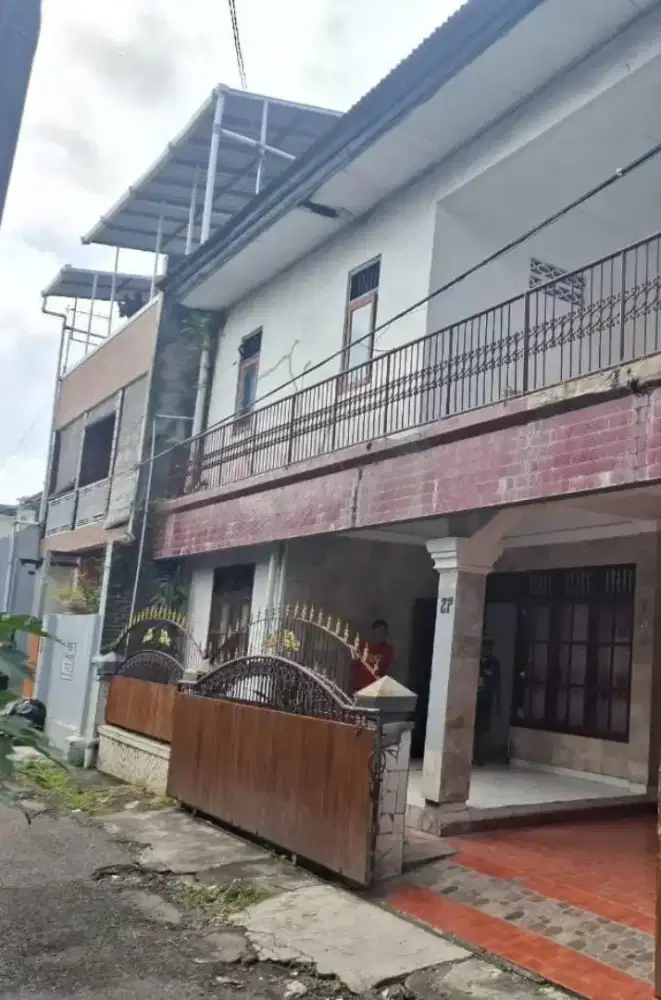 Jual kost2an lantai 2 di Jl Pulau2 depan RS Sanglah Denpasar Bali