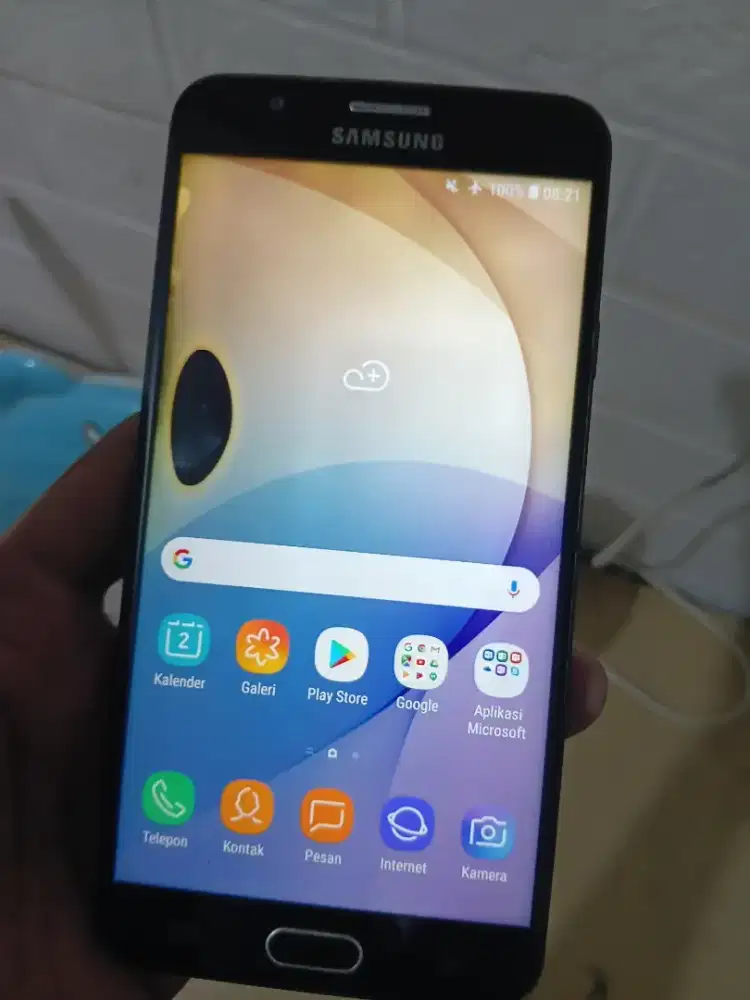 Samsung j7 prime second minus