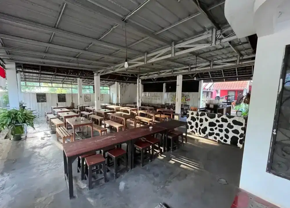 DISEWAKAN BEKAS BURJO KLENTENSARI AL AZHAR BANYUMANIK