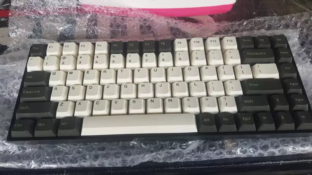 Noir olv75 swit full yellow normal