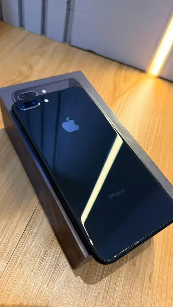 Iphone 8plus 256GB Space grey PEMAKAIAN IBOX resmi