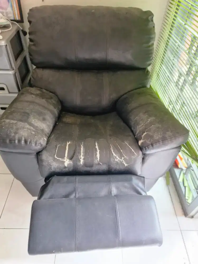 SOFA SANTAI BESAR