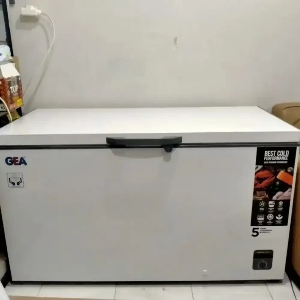 Frezzer Gea 400 - 500L