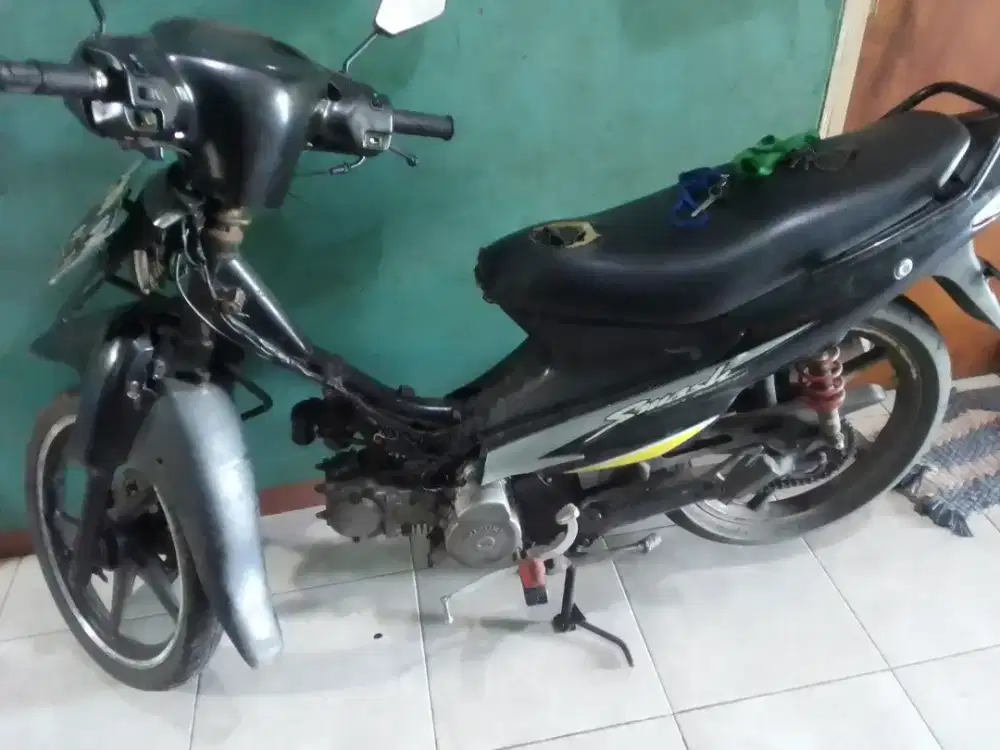 DI JUAL SUZUKI SMASH 2005 ..SURAT LENGKAP BPKB .STNK