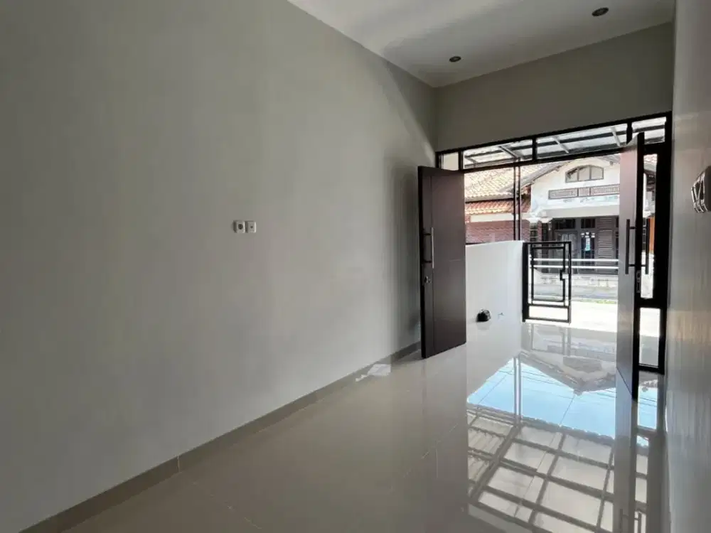Rumah Baru Minimalis Siap Huni di Margahayu Raya Metro