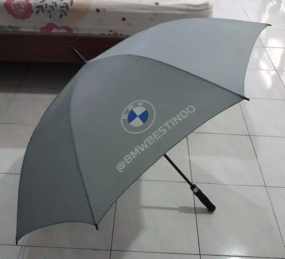 Payung BMW ORIGINAL kondisi baru