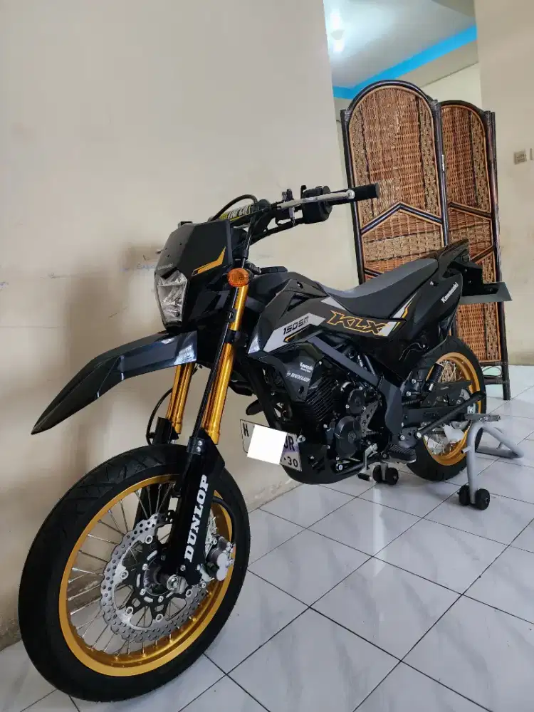KLX SM SE tipe tinggi 2025