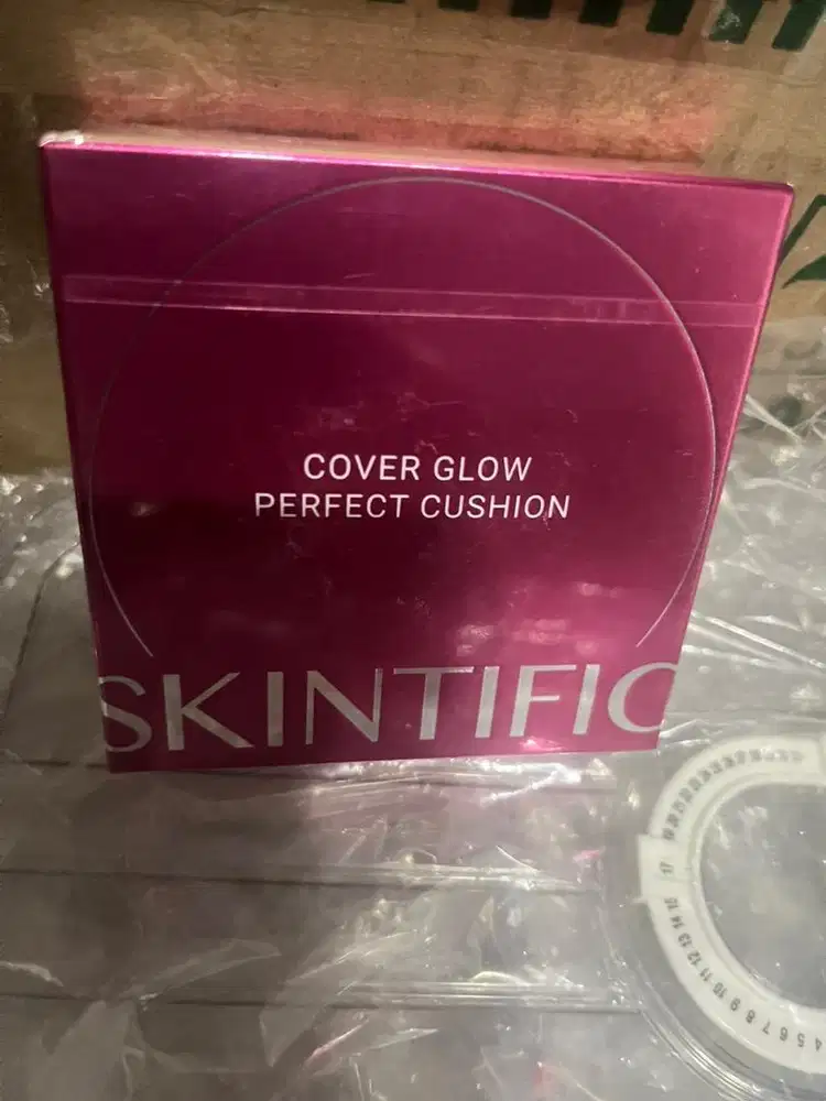 SKINTIFIC CUSHION PINK COVER GLOW
