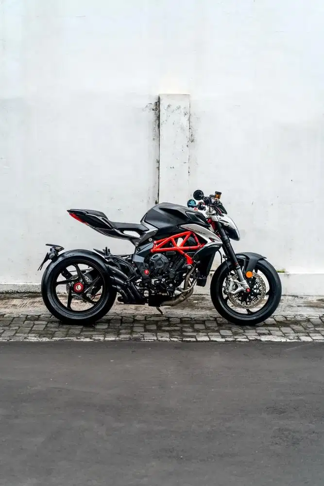 Best DEAL : Moge MV Agusta Brutale 800 Th. 2020 (pmk)