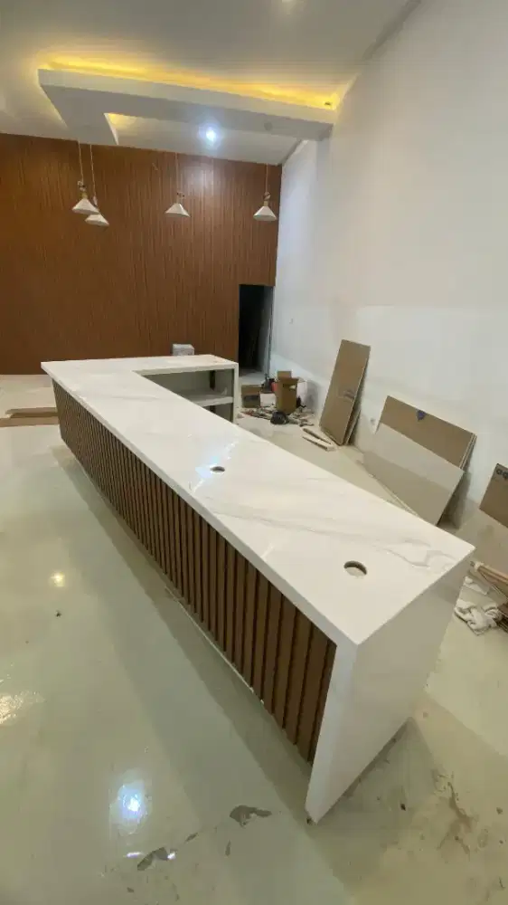 Solid Surface Modern