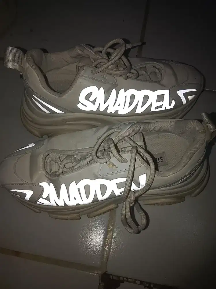 SEPATU KHUSUS WANITA