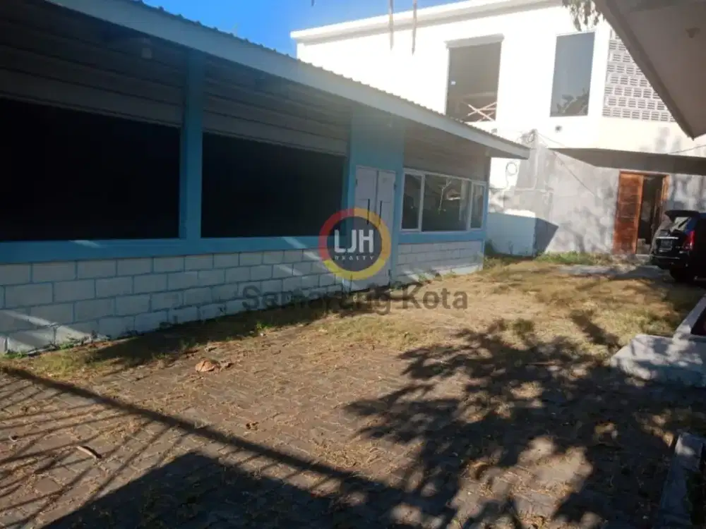 Gudang di Daerah Tlogosari