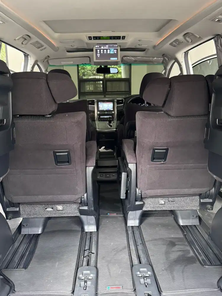 Toyota Vellfire 2013 Bensin