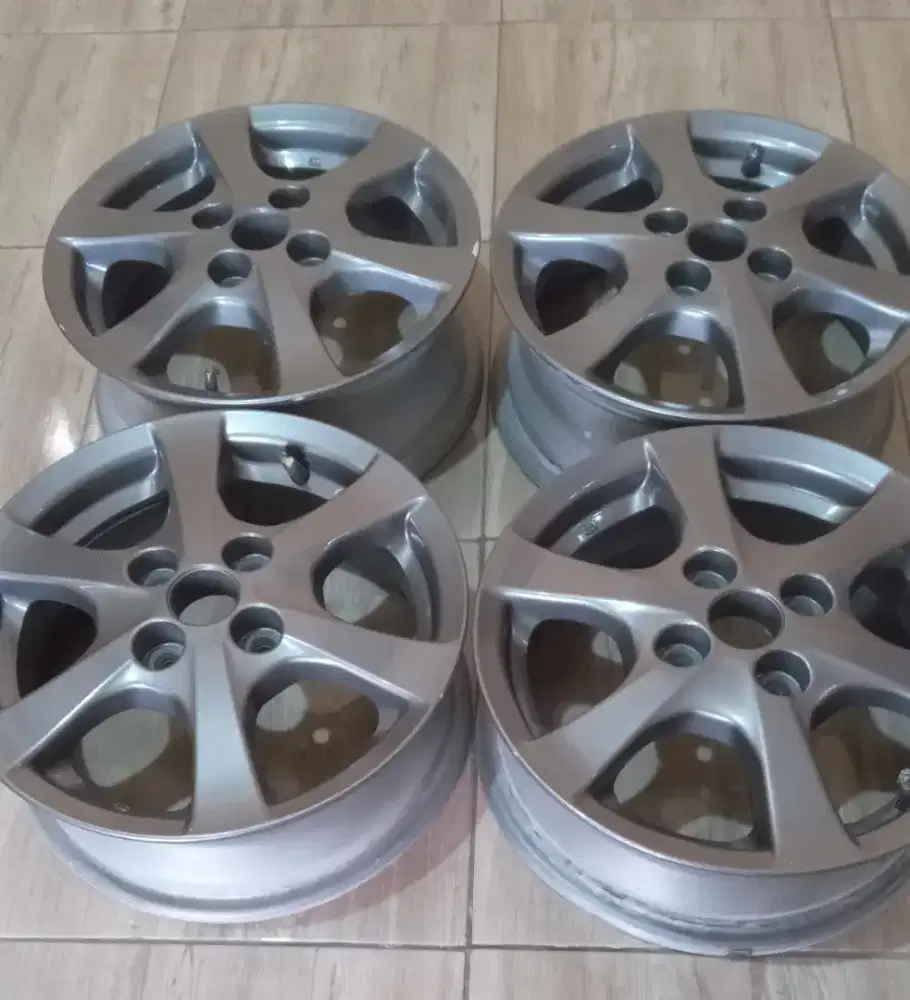 Jual Velg OEM Agya/Ayla R14