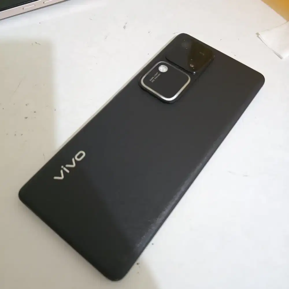 Vivo v30 5g 8/256 hp cas ga ory