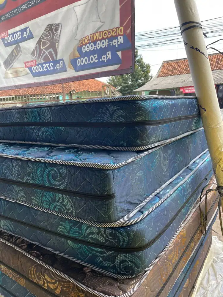 KASUR BUSA REBOUNDED