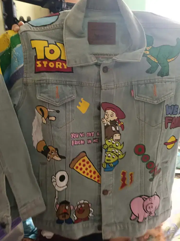 Dijual Jaket Lukisan Woody Toy Story size M ex Koleksi