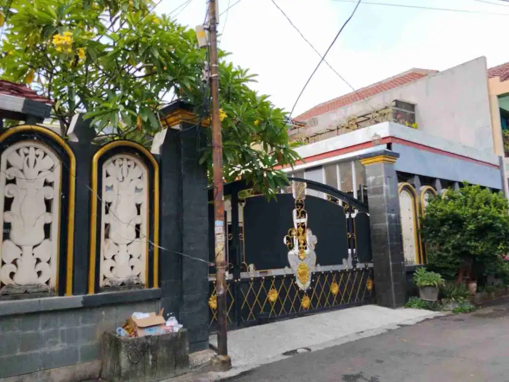 Rumah Lama di Perum Taman Kota Kembangan Jakarta Barat
