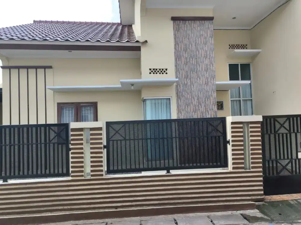DIJUAL CEPAT RUMAH SIAP HUNI TANPA PERANTARA