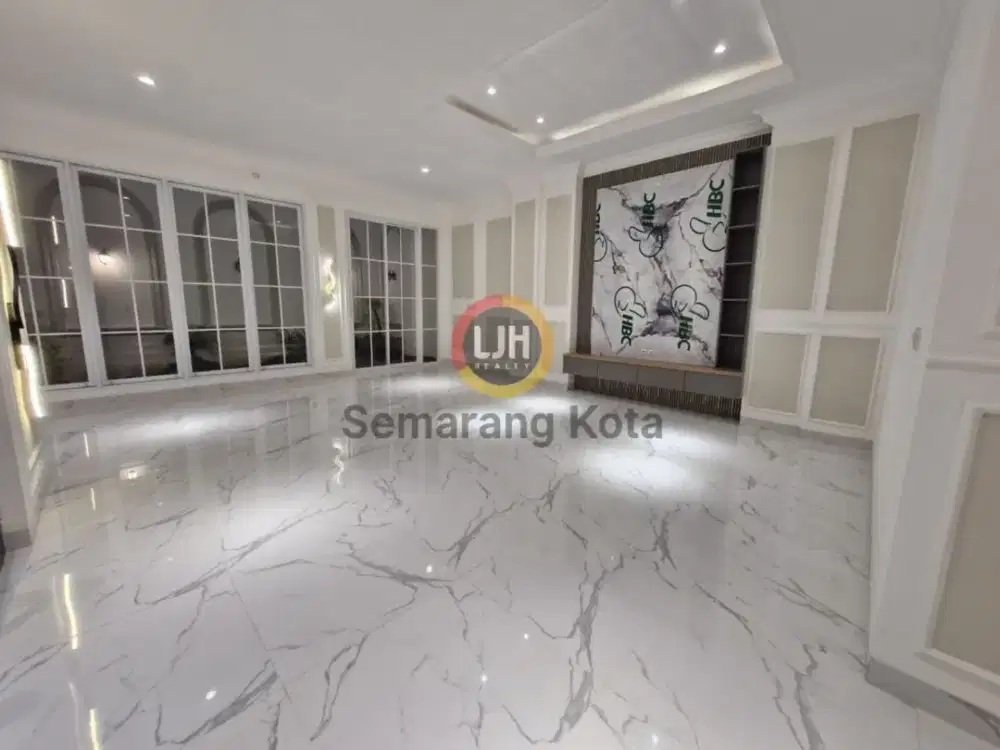 Rumah Mewah di Kompleks Dpr, Jakarta Barat