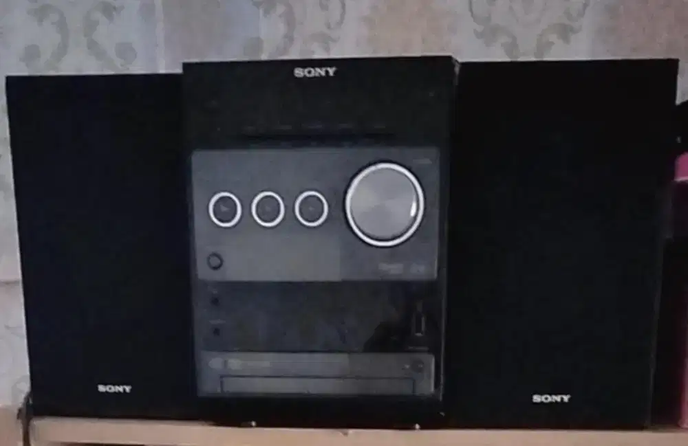Sistem Mikro Hi-Fy merk Sony