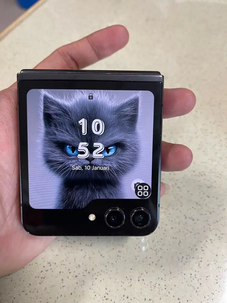 SAMSUNG FLIP 5 512gb HP LIPAT