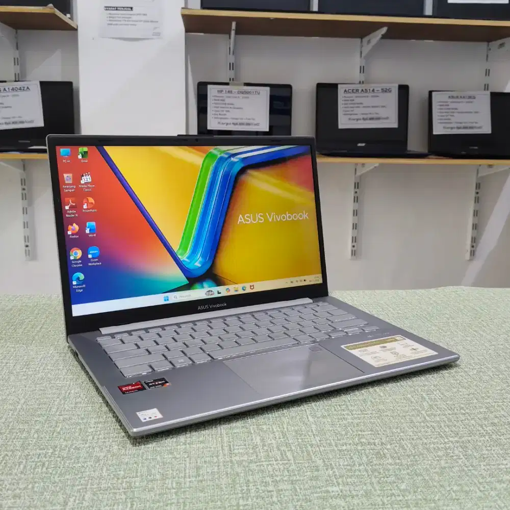 Laptop Second ASUS E1404FA Ryzen 3 7320U (8GB/SSD 512GB) Garansi