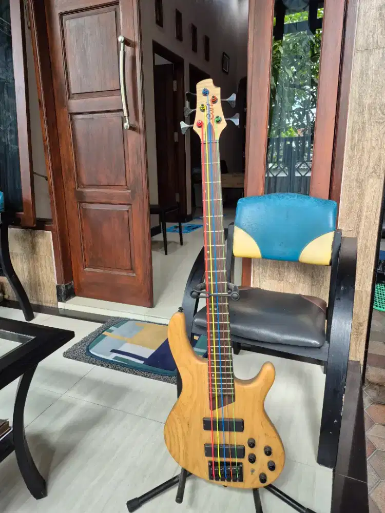 Cort Artisan B5 Plus AS-OPN Electric Bass