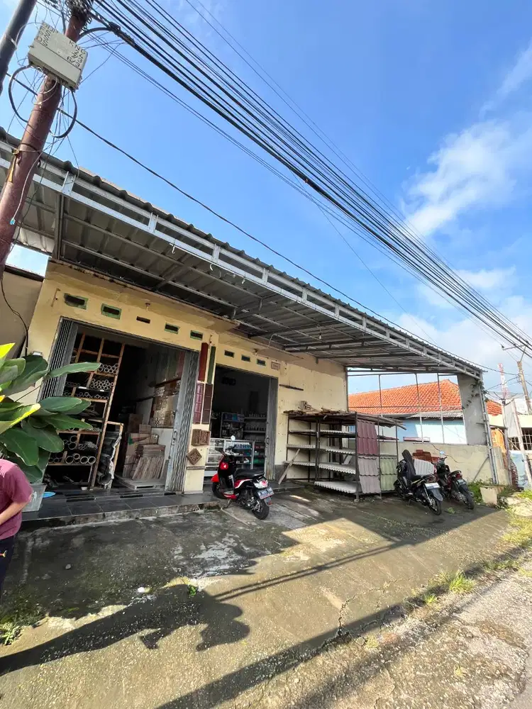 Ruko Strategis Pinggir Jalan Utama, Dekat Pasar & Masjid Raya