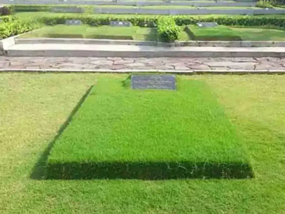 Ukuran makam di San Diego Hills