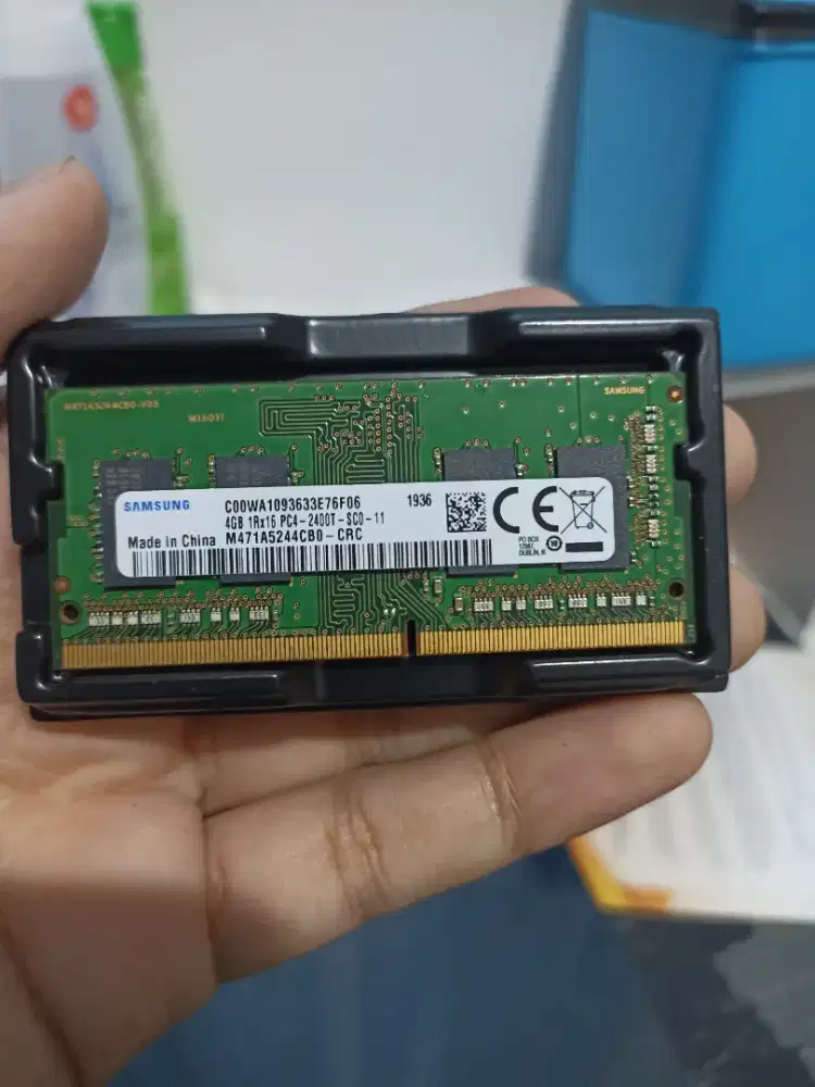 RAM Laptop DDR4 4GB dan DDR3 2GB x 2