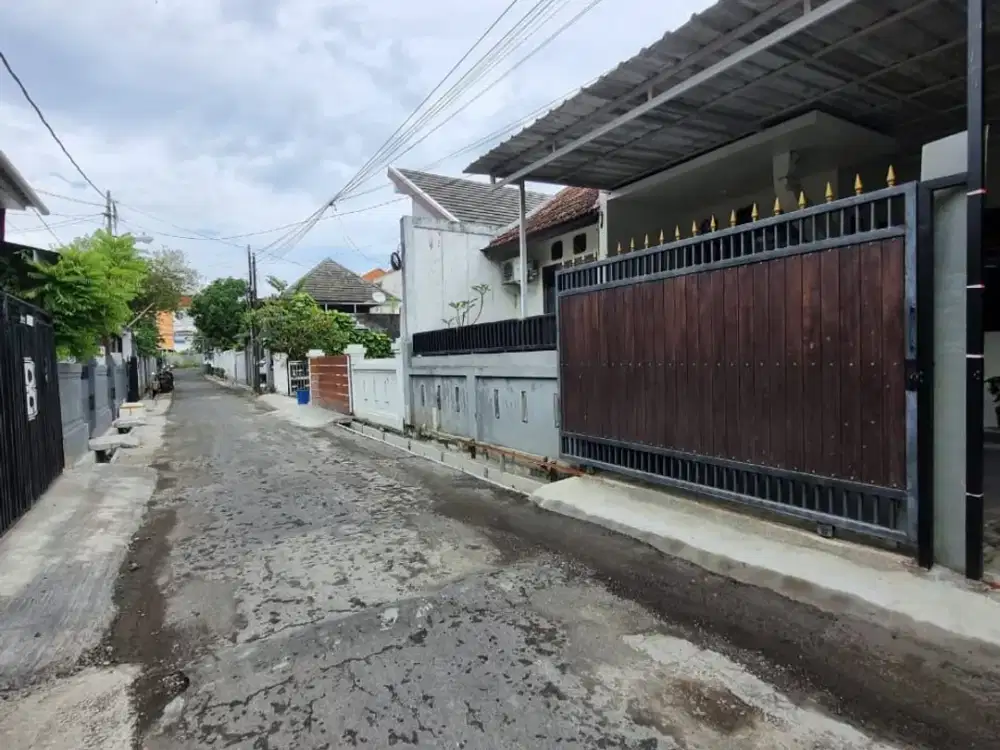 RUMAH CANTIK DI JANTUNG RENON – JALAN TUKAD BALIAN, LOKASI ELIT & STRATEGIS! ( IR / LM )
