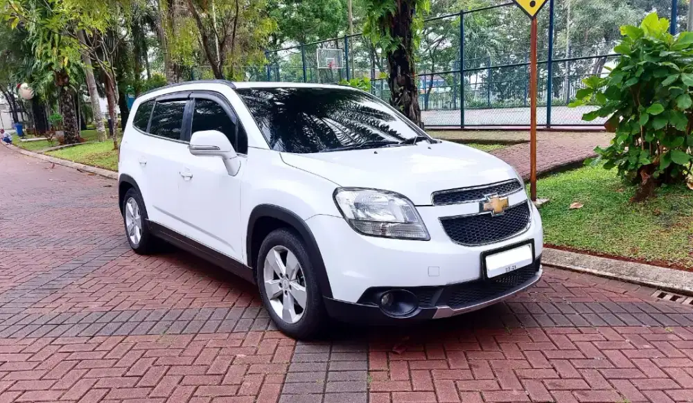 CHEVROLET ORLANDO 1.8LT KM60RB PAJAK ON MULUS