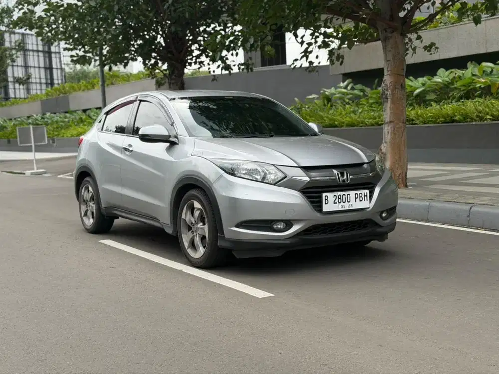 ISTIMEWA HRV E 2017 AT