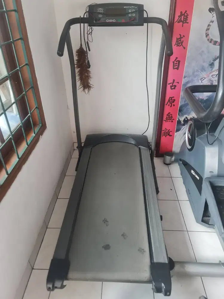 Treadmill Sportart 1180