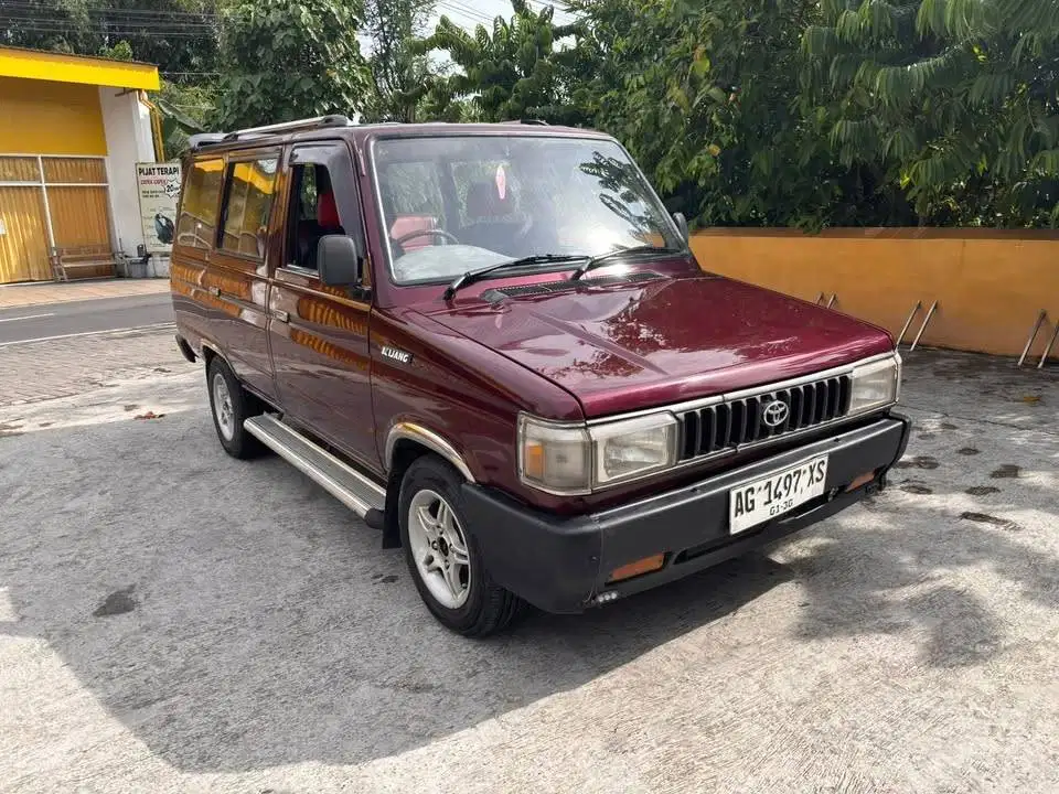 Toyota Kijang 1.8 super plat AG mujiono mobil bekas sekoto