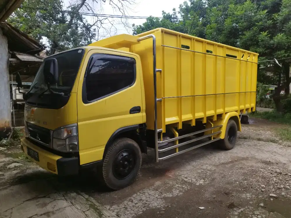 Mitsubishi Fuso HD 125