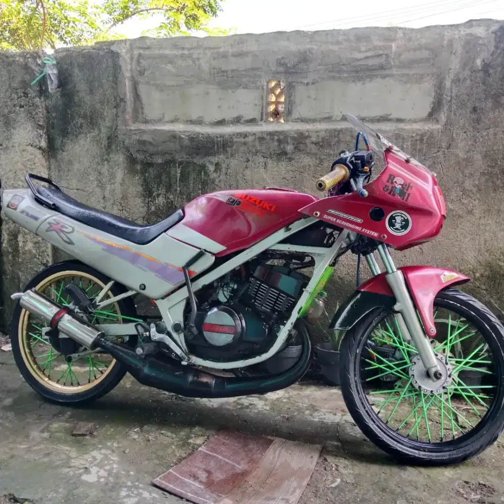 DIJUAL SUZUKI RGR 1997